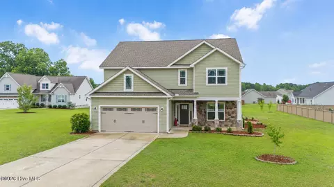 46 Rowland Dr, Fuquay Varina, NC 27526
