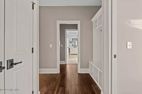 Entry Way - 102 Gilbert Ct, Pinehurst, NC 28374 photo 2 of 12