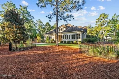 Exterior - 102 Gilbert Ct, Pinehurst, NC 28374 photo 7 of 10