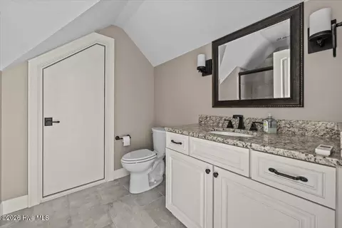 Bath - 102 Gilbert Ct, Pinehurst, NC 28374 photo 4 of 9