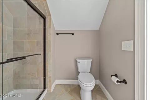 Bath - 102 Gilbert Ct, Pinehurst, NC 28374 photo 8 of 9