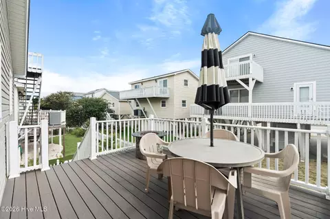Exterior - 417 4th St, Sunset Beach, NC 28468 photo 4 of 12
