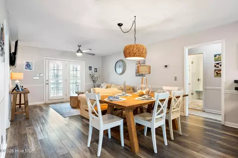 Dining - 417 4th St, Sunset Beach, NC 28468 photo 1 of 1