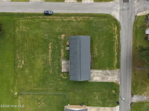 View/Area - 367 Second St, Ayden, NC 28513 photo 4 of 7