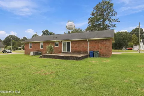 Exterior - 367 Second St, Ayden, NC 28513 photo 3 of 5