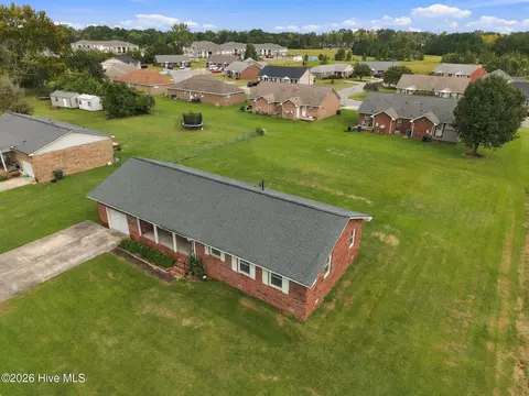 View/Area - 367 Second St, Ayden, NC 28513 photo 1 of 7