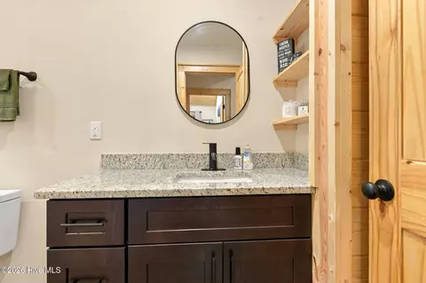 Bath - 29 Copper Fox Cor, Murphy, NC 28906 photo 2 of 4