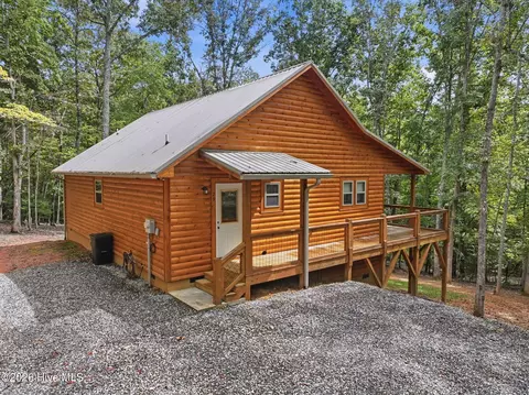 Exterior - 29 Copper Fox Cor, Murphy, NC 28906 photo 2 of 8