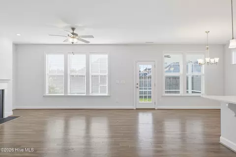Living - 13 Meon Ln, Hampstead, NC 28443 photo 2 of 6