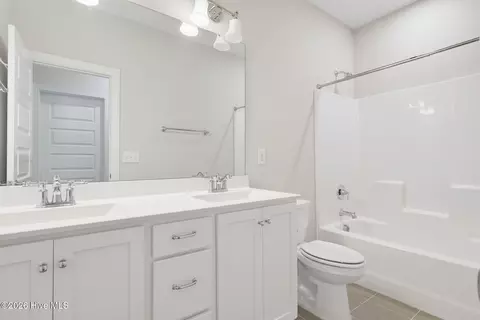 Bath - 13 Meon Ln, Hampstead, NC 28443 photo 4 of 5