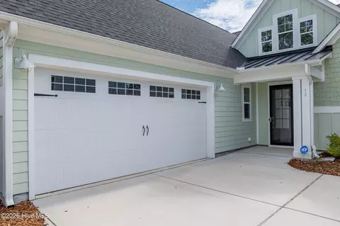 Exterior - 13 Meon Ln, Hampstead, NC 28443 photo 4 of 11