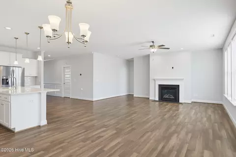 Living - 13 Meon Ln, Hampstead, NC 28443 photo 6 of 6