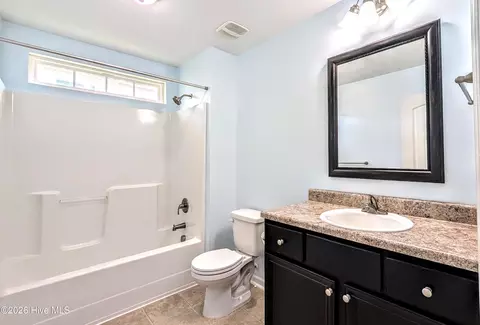 Bath - 3269 Windwood St, Evans, GA 30809 photo 4 of 4