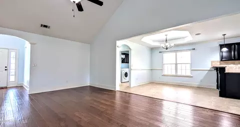 Living - 3269 Windwood St, Evans, GA 30809 photo 11 of 12