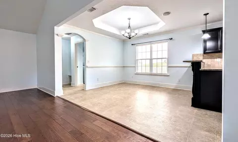 Entry Way - 3269 Windwood St, Evans, GA 30809 photo 3 of 4