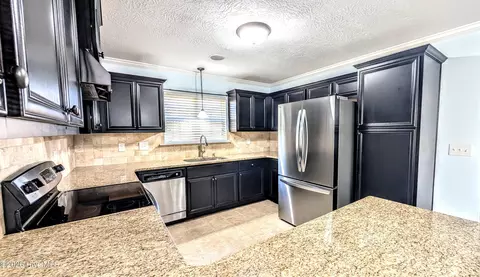 Kitchen - 3269 Windwood St, Evans, GA 30809 photo 4 of 5