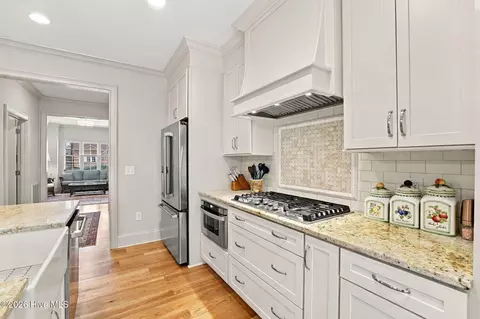 Kitchen - 114 Chanticleer Dr, Pinehurst, NC 28374 photo 6 of 8