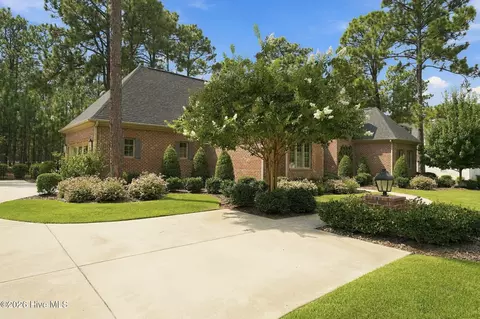 Exterior - 114 Chanticleer Dr, Pinehurst, NC 28374 photo 2 of 16