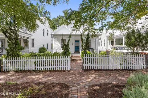 414 S 2nd St, Wilmington, NC 28401