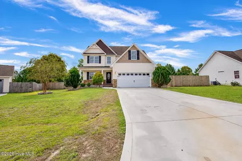 264 Rowland Dr, Richlands, NC 28574