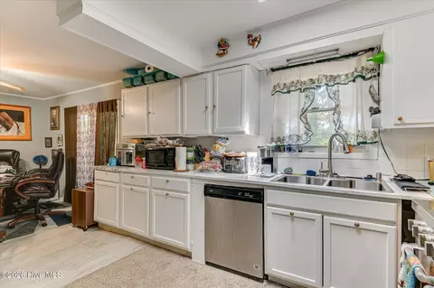 Kitchen - 3127 Truxton Rd, Augusta, GA 30906 photo 3 of 3