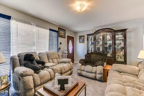 Living - 3127 Truxton Rd, Augusta, GA 30906 photo 5 of 6