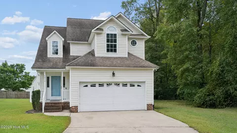 3916 Edgestone Ct, Winterville, NC 28590
