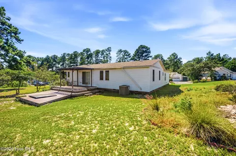 Exterior - 146 Ryder Cup Blvd, Pinebluff, NC 28373 photo 3 of 5