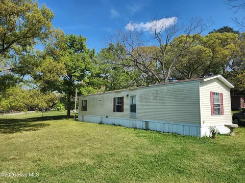 140 Maple Dr, Washington, GA 30673