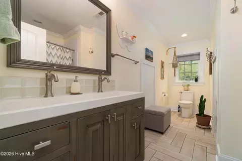 Bath - 174 Marsh Run, Oriental, NC 28571 photo 7 of 10