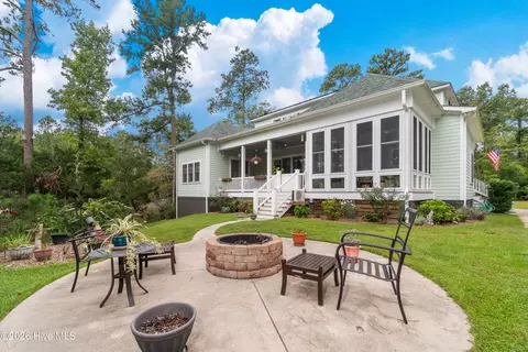 Exterior - 174 Marsh Run, Oriental, NC 28571 photo 7 of 15