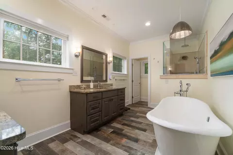 Bath - 174 Marsh Run, Oriental, NC 28571 photo 2 of 10
