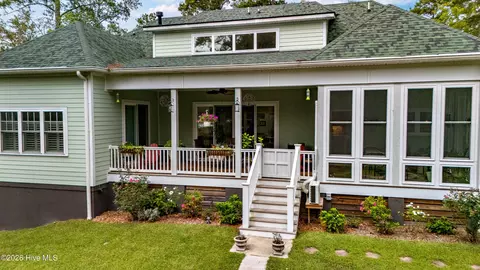 Exterior - 174 Marsh Run, Oriental, NC 28571 photo 13 of 15