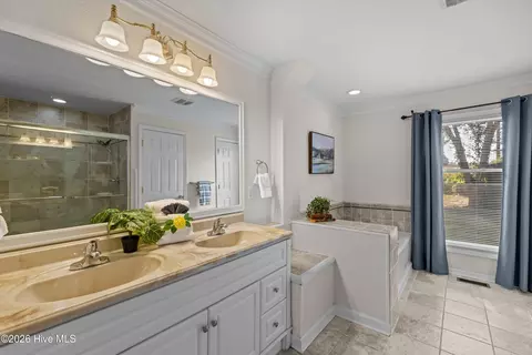 Bath - 3424 Heather Dr, Augusta, GA 30909 photo 1 of 11