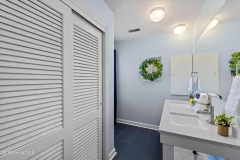 Bath - 3424 Heather Dr, Augusta, GA 30909 photo 10 of 11