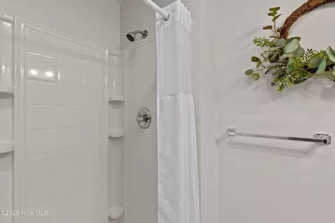 Bath - 3424 Heather Dr, Augusta, GA 30909 photo 6 of 11
