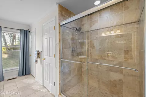 Bath - 3424 Heather Dr, Augusta, GA 30909 photo 3 of 11
