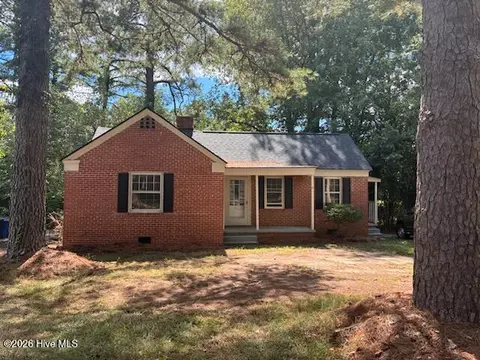 617 Fairfax Ave NE, Wilson, NC 27893
