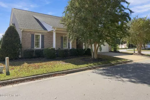 313 Ivy Cir, Greenville, NC 27834