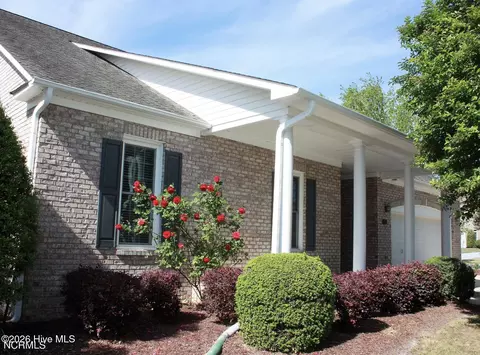 313 Ivy Cir, Greenville, NC 27834