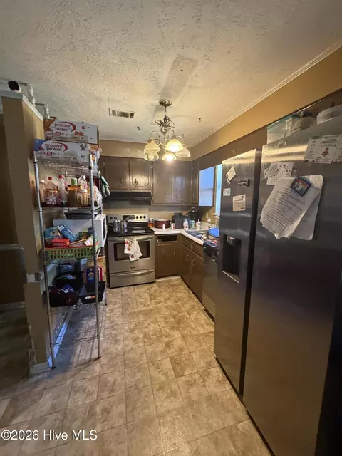Kitchen - 2163 Faircrest Ave, Augusta, GA 30906 photo 1 of 1