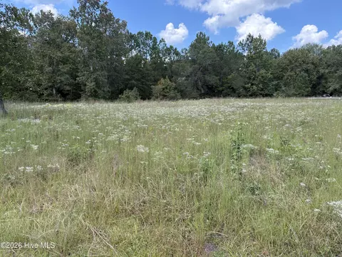 830 Benton Rd SE, Bolivia, NC 28422
