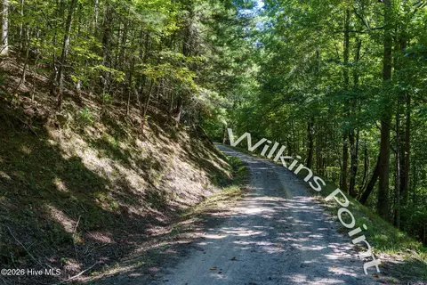46 Wilkins Pt, Murphy, NC 28906 photo 12