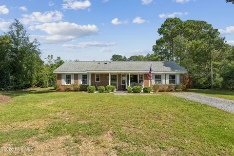 5137 Lord Byron Rd, Wilmington, NC 28405