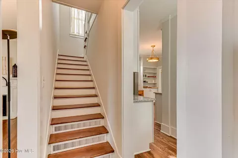Entry Way - 2002 Bransford Ave, Augusta, GA 30904 photo 1 of 3