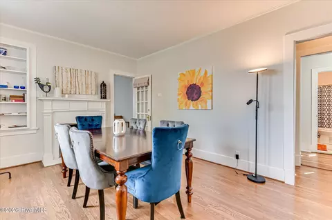 Dining - 2002 Bransford Ave, Augusta, GA 30904 photo 1 of 4