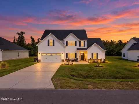 12 N Ardsley Ln, Rocky Point, NC 28457