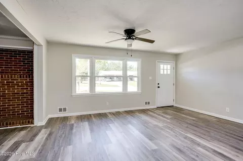 Living - 3214 Rushing Rd, Augusta, GA 30906 photo 4 of 9