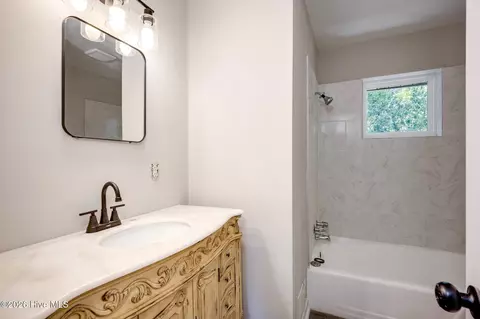 Bath - 3214 Rushing Rd, Augusta, GA 30906 photo 2 of 3