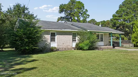 2540 Rosewood Dr, Winterville, NC 28590